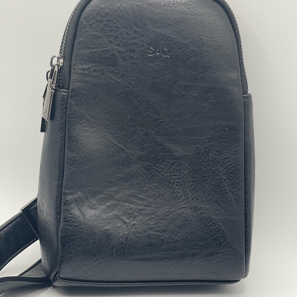 SQ Black Faux Leather Body Wallet Bag -new (12)